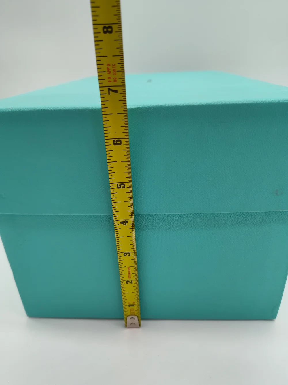 TIFFANY & CO. Large Signature Blue Gift Presentation Storage Box Collector